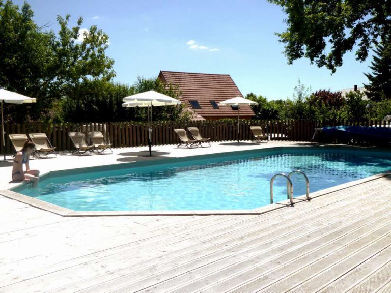 Camping Colmar zwembad 768x576