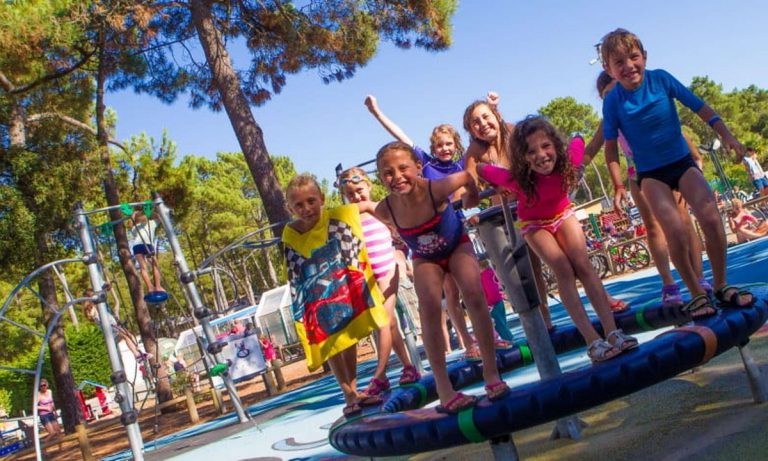 Camping La Côte D Argent speeltuin 768x461