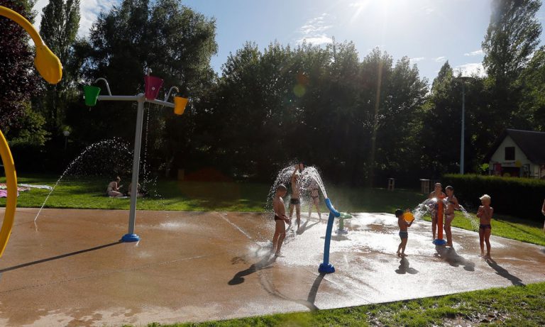 Camping Le Giessen waterspeeltuin 768x461