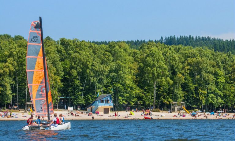 Camping Le Lac des Vieilles Forges meer 768x461