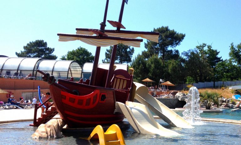 Camping Le Palace peuterbad 768x461