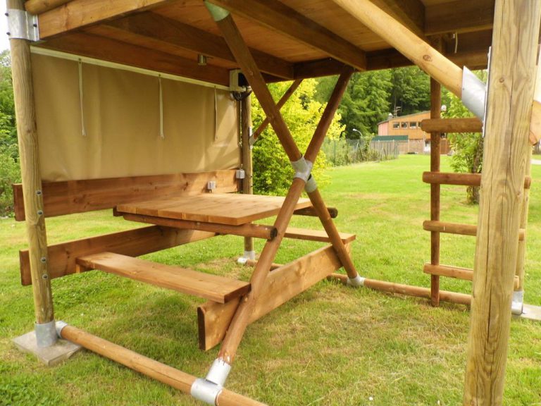 Camping Les Acacias Altkirch lodgetenten op palen 768x576