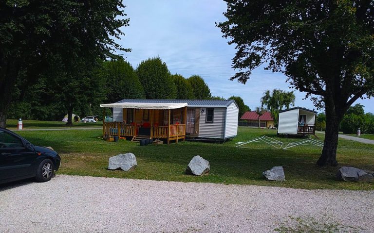 Camping Les Acacias Altkirch stacaravans 768x480
