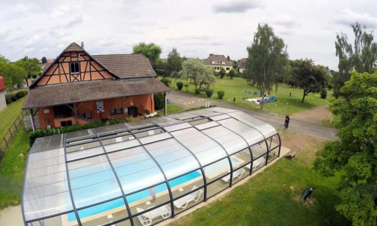 Camping Les Portes d Alsace Saverne zwembad 768x461
