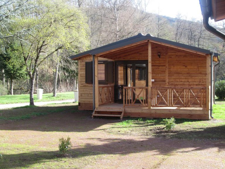 Camping Les Rives de la Doller chaletverhuur Elzas 768x576