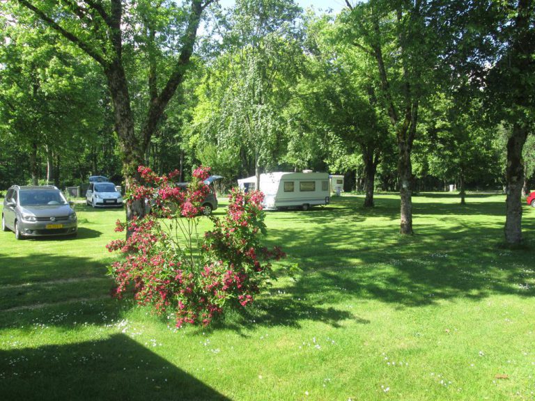 Camping Les Rives de la Doller staanplaats 768x576
