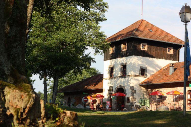 camping Domaine des Messires restaurant 768x512