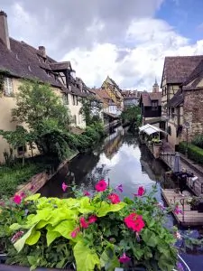 Bezienswaardigheden-Colmar-Petite-Venise-bloemen