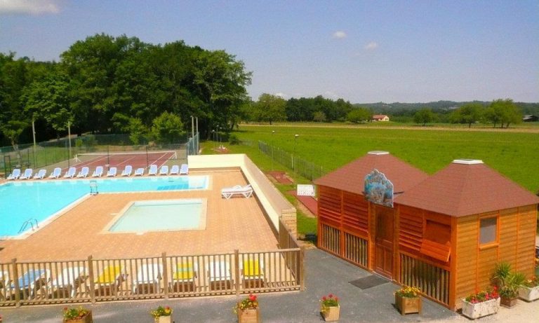 Camping De Maillac zwemabd 2 768x461