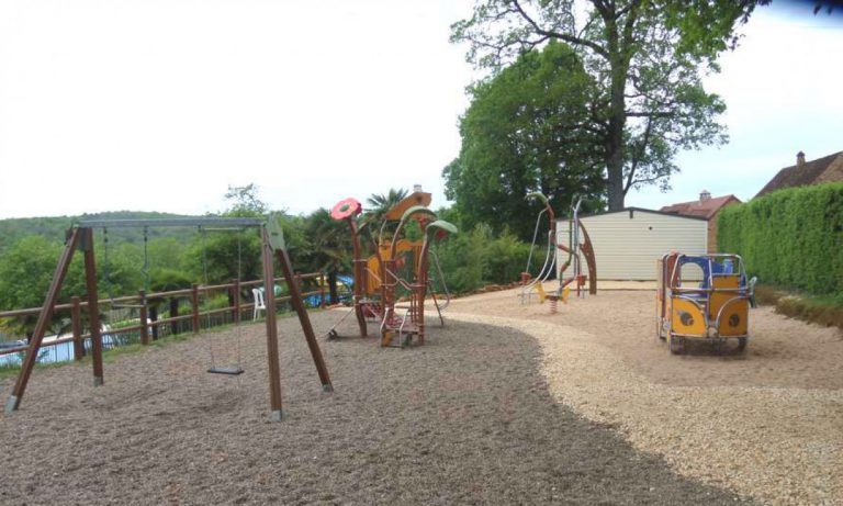 Camping La Linotte speeltuin 2 768x461