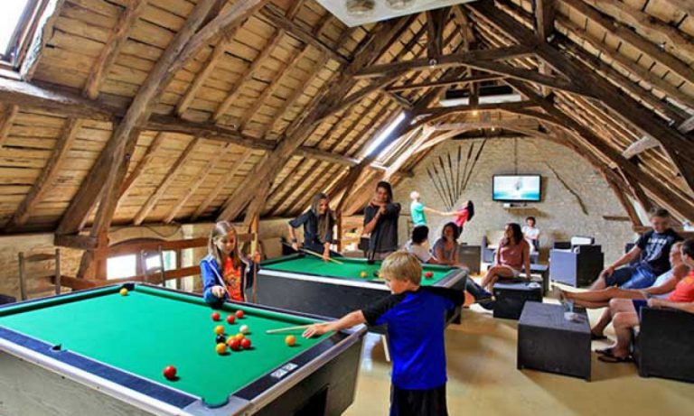 Camping La Paille Basse speelzolder 768x461