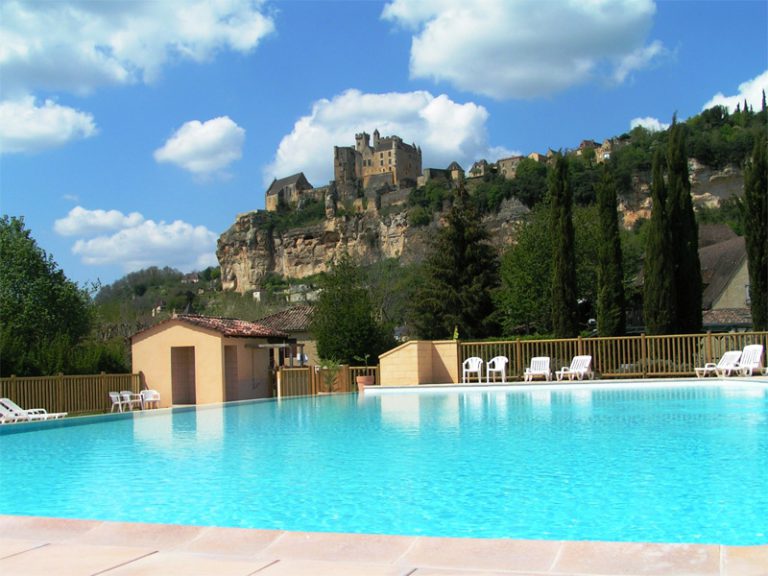 Camping Le Capeyrou Dordogne zwembad 3 768x576