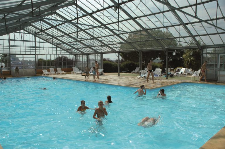 Camping Le Carbonnier zwembad 2 768x510