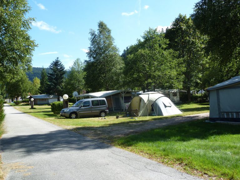 Camping Le Domaine de Longemer staanplaats 768x576
