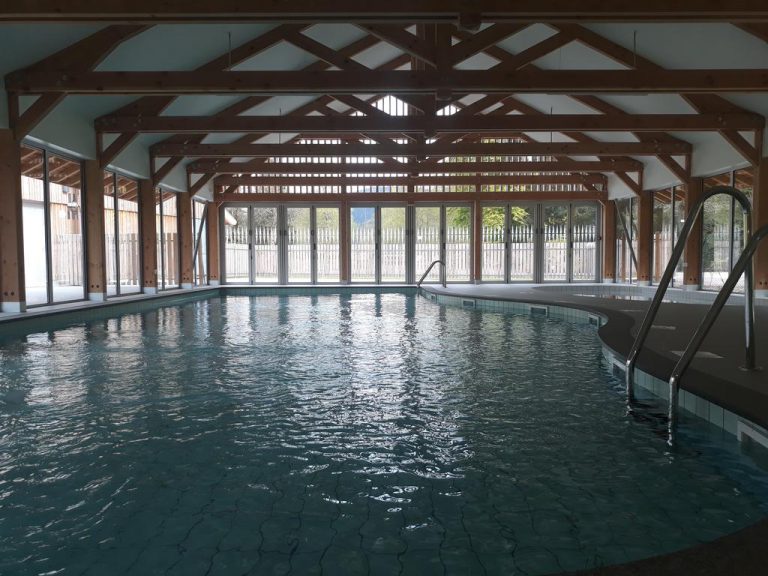 Camping Le Domaine de Longemer zwembad 768x576