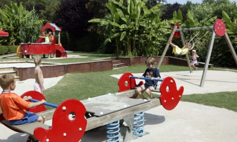 Camping Le Paradis speeltuin 768x461