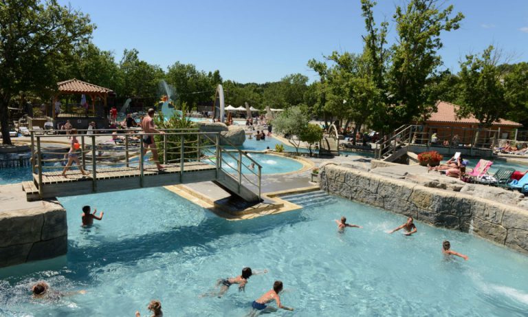 Camping Le Ranc Davaine zwembad 768x461