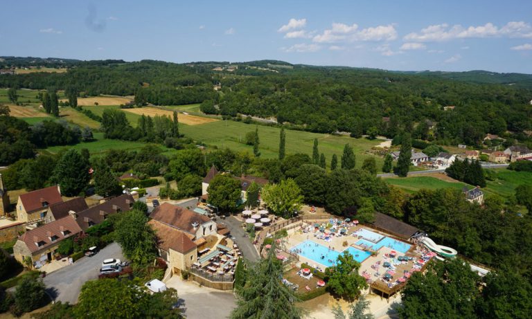 Camping Les Grottes De Roffy overzicht2 768x461