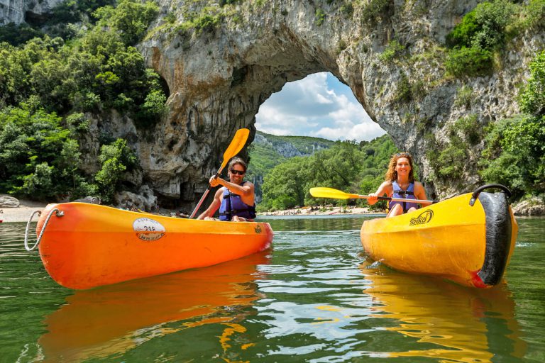 Camping Les Ranchisses kanovaren 768x512