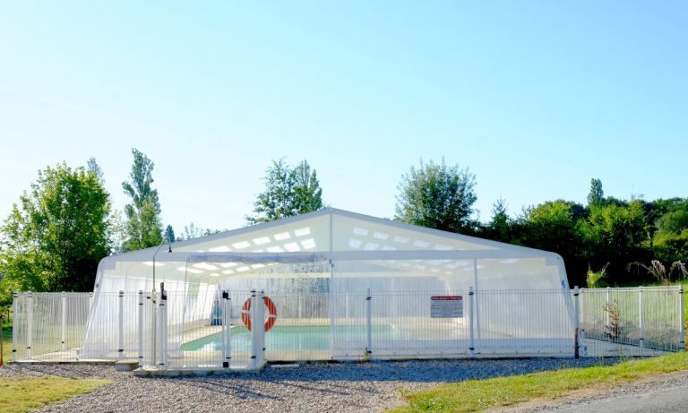 Camping Pomport Beach zwembad 768x461