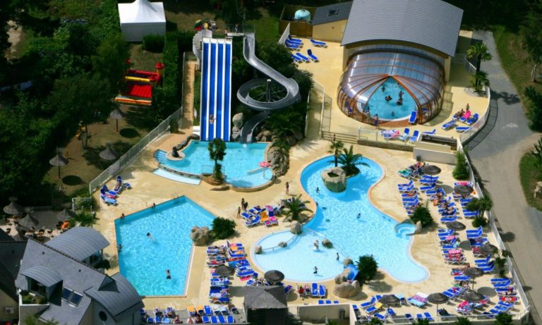 Sandaya Camping Les Deux Fontaines glijbaan zwemparadijs 768x461
