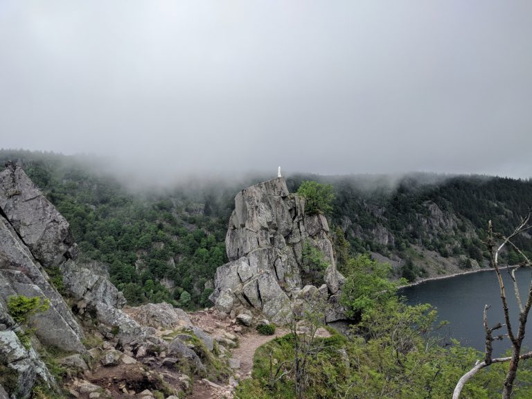 Wandeling Lac Blanc Vogezen uitzicht Rocher Hans 768x576