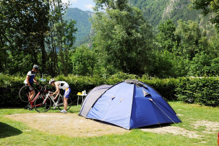 Camping Belledonne staanplaatsen 768x512
