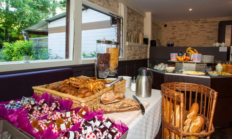 Camping Chateau des Marais ontbijt 768x461