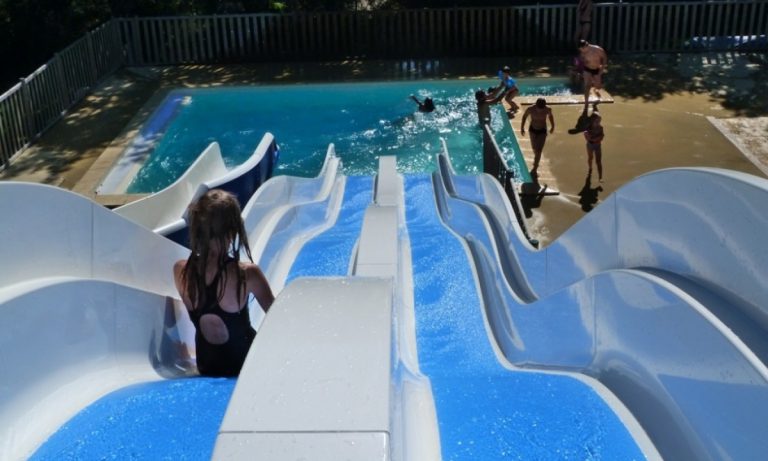 Camping Domaine de Bréhadour glijbaan 768x461