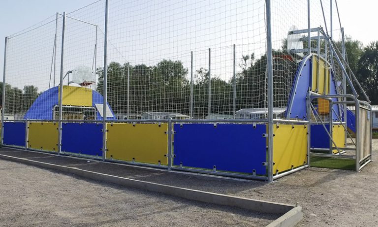 Camping Domaine de la Roselière sportveld 768x461