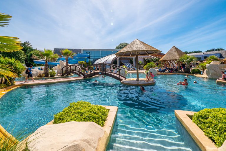 Camping Escale Saint Gilles zwemparadijs 768x512