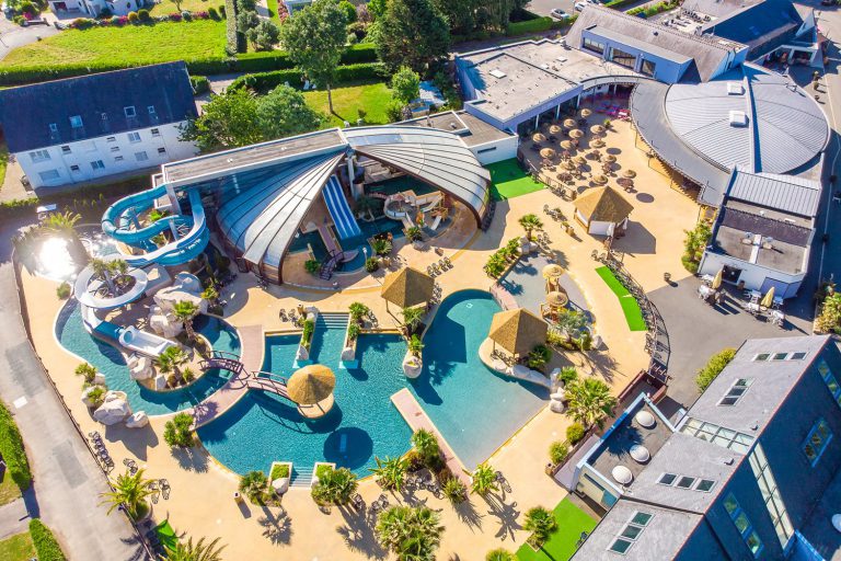 Camping Escale Saint Gilles zwemparadijs overzicht 768x512