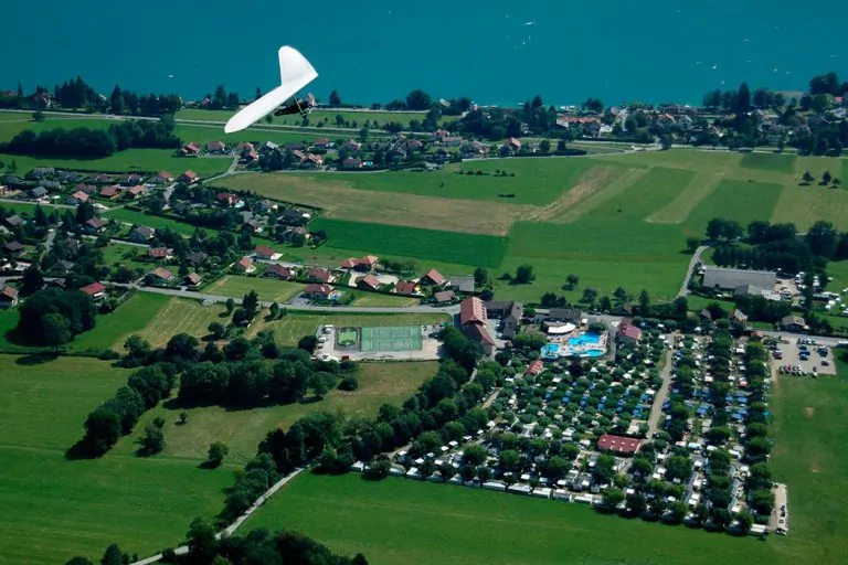 Camping L Ideal meer van Annecy  768x512