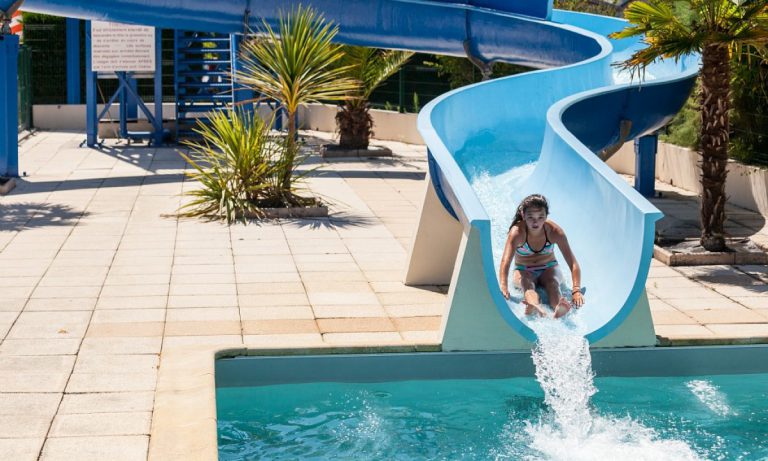 Camping La Clairiere La Tremblade glijbaan 2 768x461