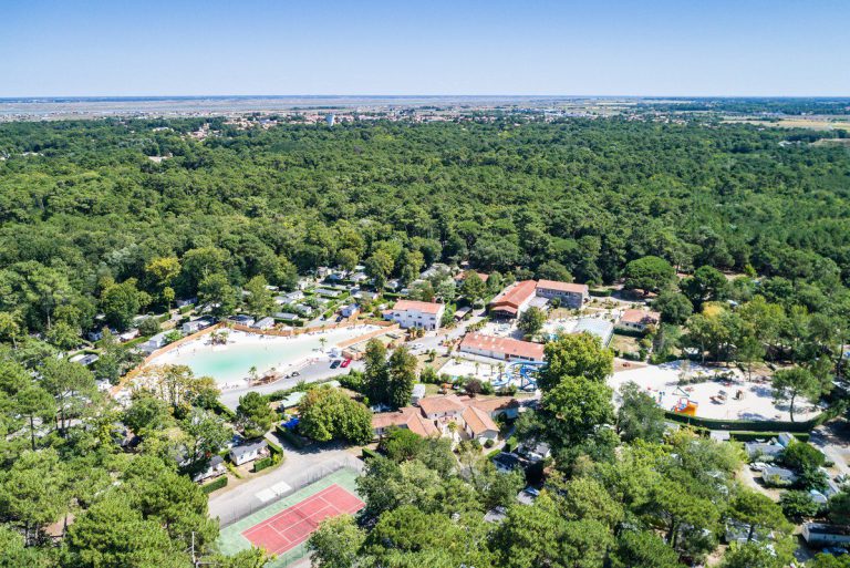 Camping La Clairiere La Tremblade overzicht 768x513