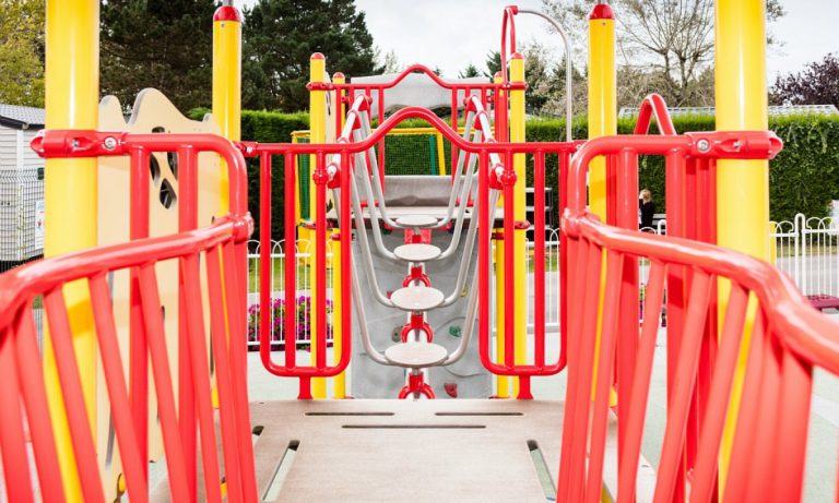 Camping La Roseraie speeltuin 768x461