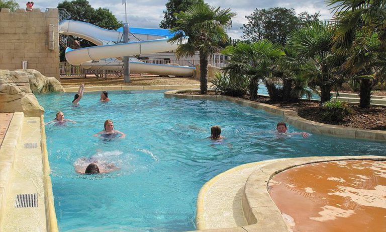 Camping La Vallée de Deauville zwembad 2 768x461