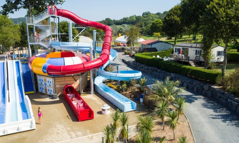 Camping La Vallée trechterglijbaan 768x461