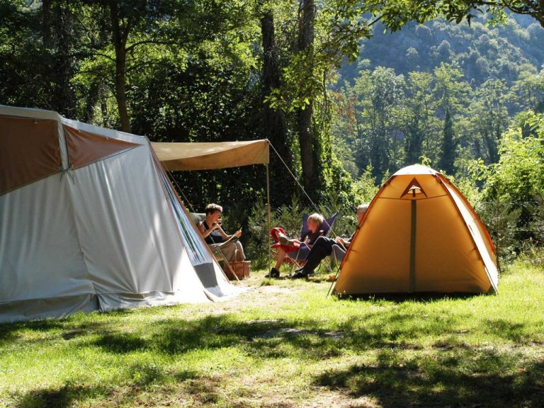 Camping Le Pré Lombard staanplaats 768x576