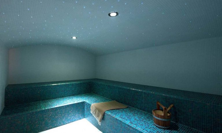 Camping Le Ranolien sauna 768x461