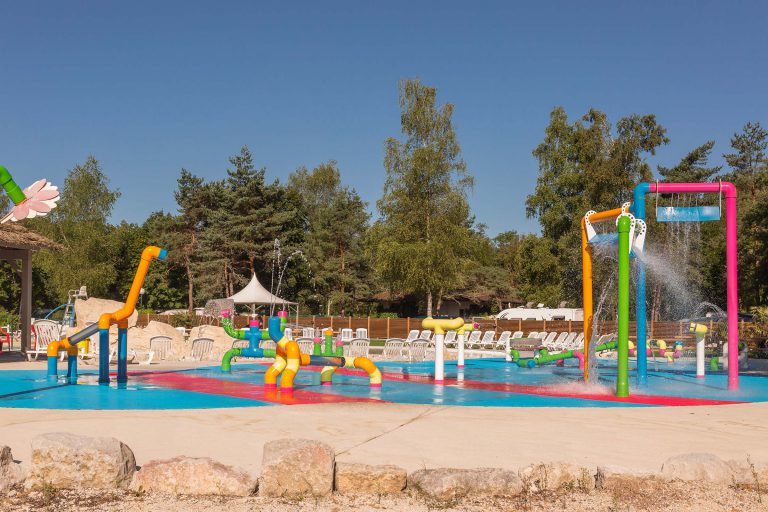 Camping Le Val de Bonnal waterspeeltuin 768x512