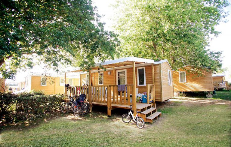 Camping Le Vorlen stacaravan verhuur 768x490