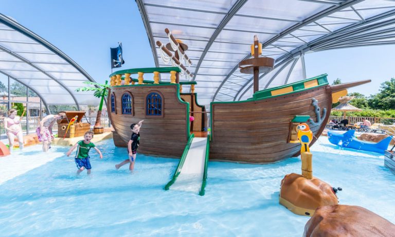Camping Les Alicourts Resort waterspeeltuin 768x461