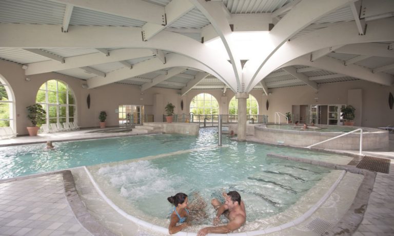 Camping Les Alicourts Resort wellness 768x461