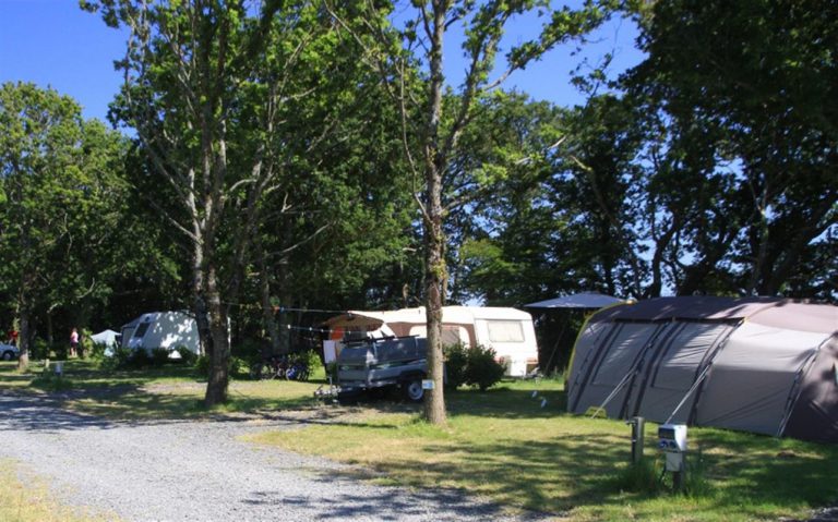 Camping Les Alizes staanplaatsen 768x479