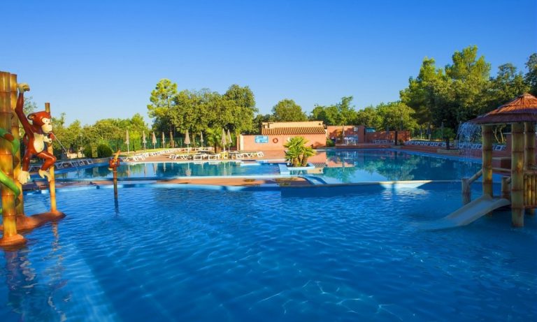 Camping Les Lacs du Verdon zwembad 768x461