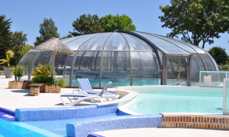 Camping Raguénès Plage zwembad 768x461