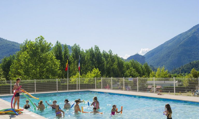 Camping Terra Verdon zwembad 3 768x461