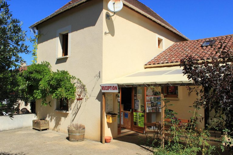 Camping Au P tit Bonheur receptie 768x512