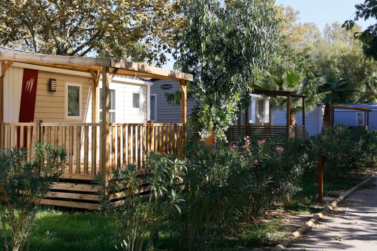 Camping Bosc d en Roug stacaravans 768x512
